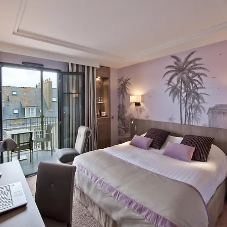 Le Nouveau Monde Hotel
