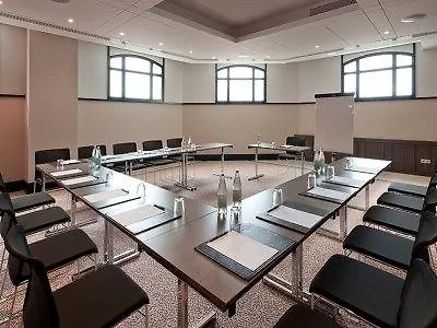 Le Nouveau Monde Hotel 4*